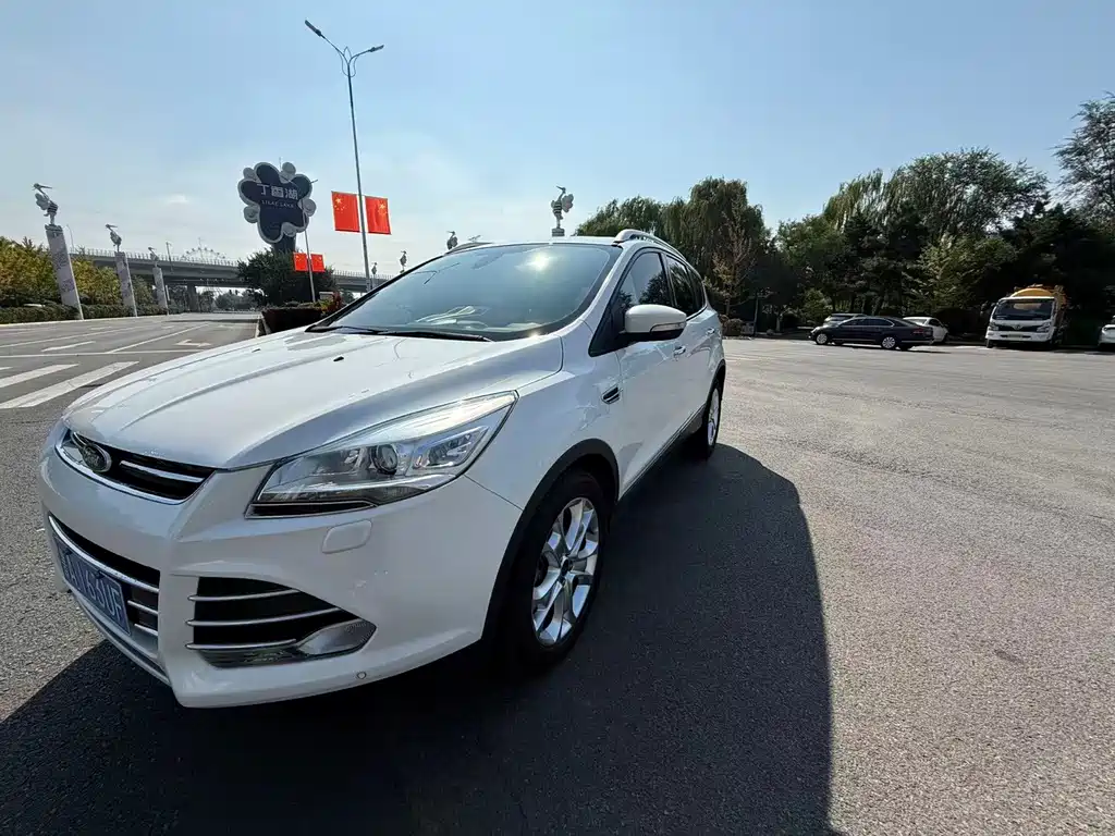 Ford Kuga — миниатюра 3
