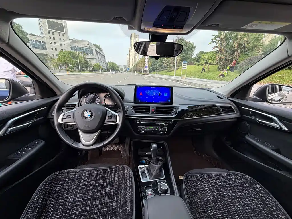 BMW 1 Series — миниатюра 10