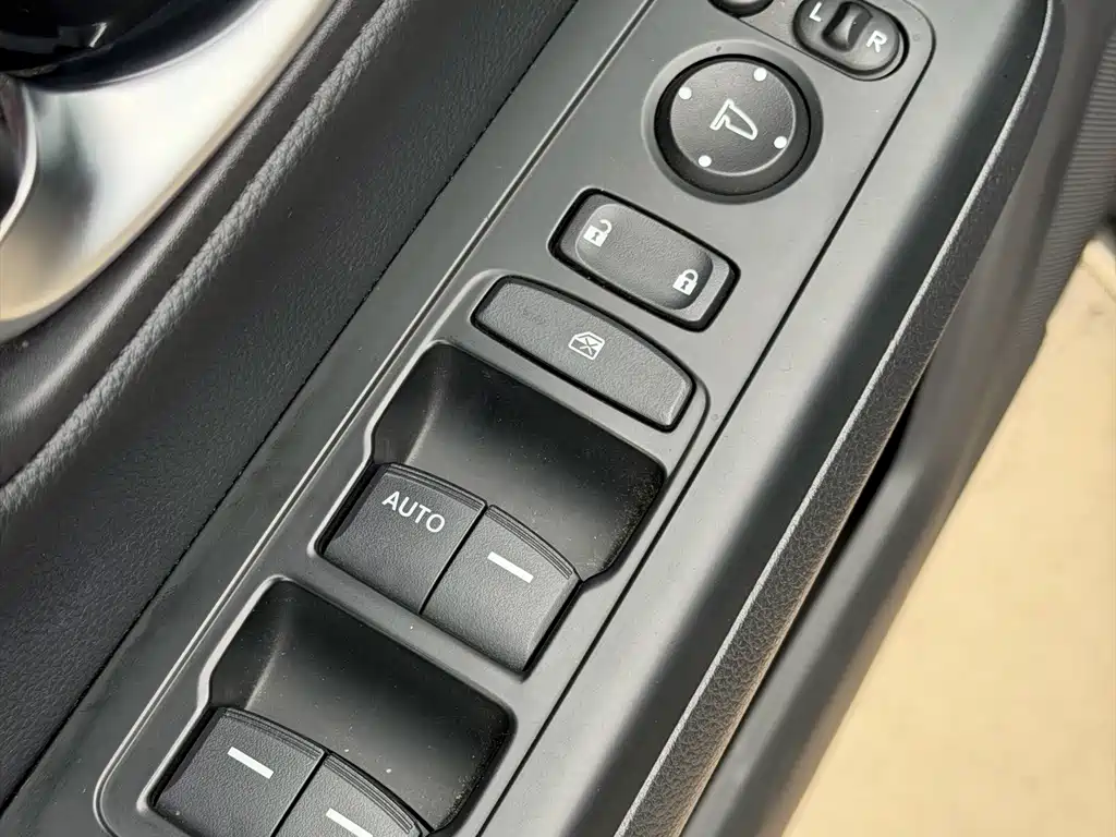 Honda CR-V — миниатюра 7