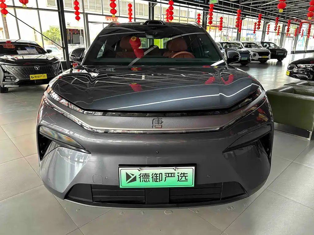BYD Tang L - фото 2