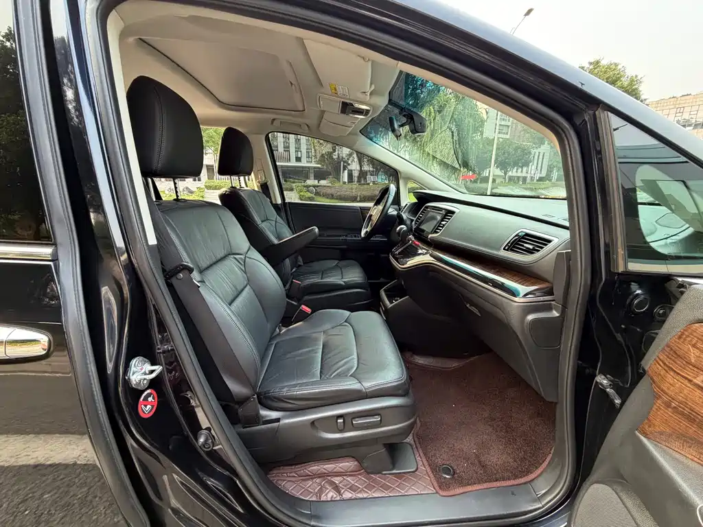 Honda Odyssey — миниатюра 8
