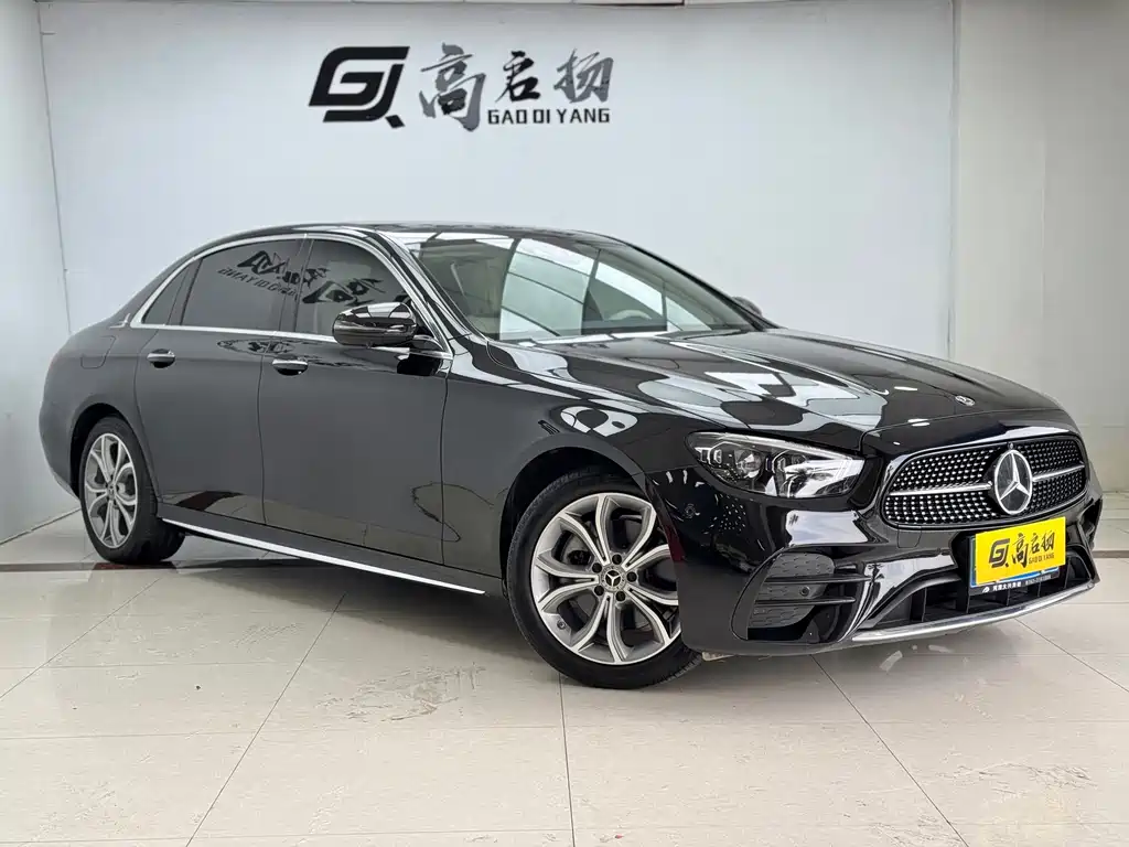 Mercedes-Benz E-Class — миниатюра 3