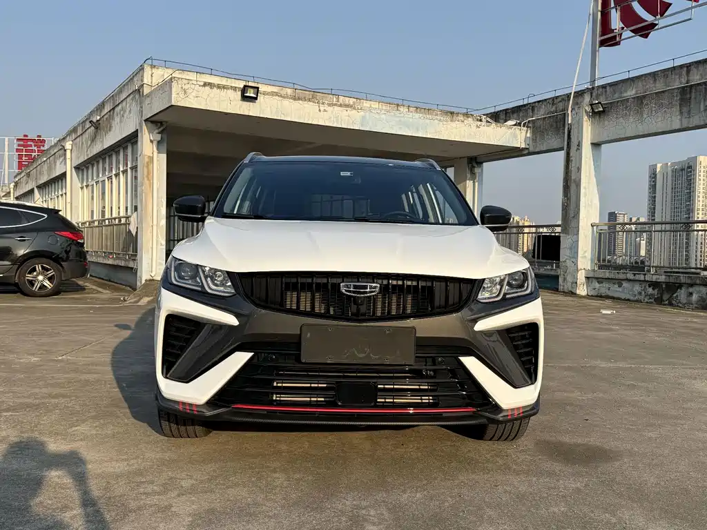 Geely Binyue — миниатюра 4