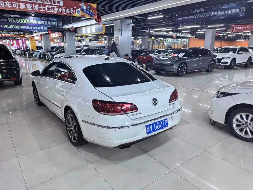 Volkswagen CC — миниатюра 8