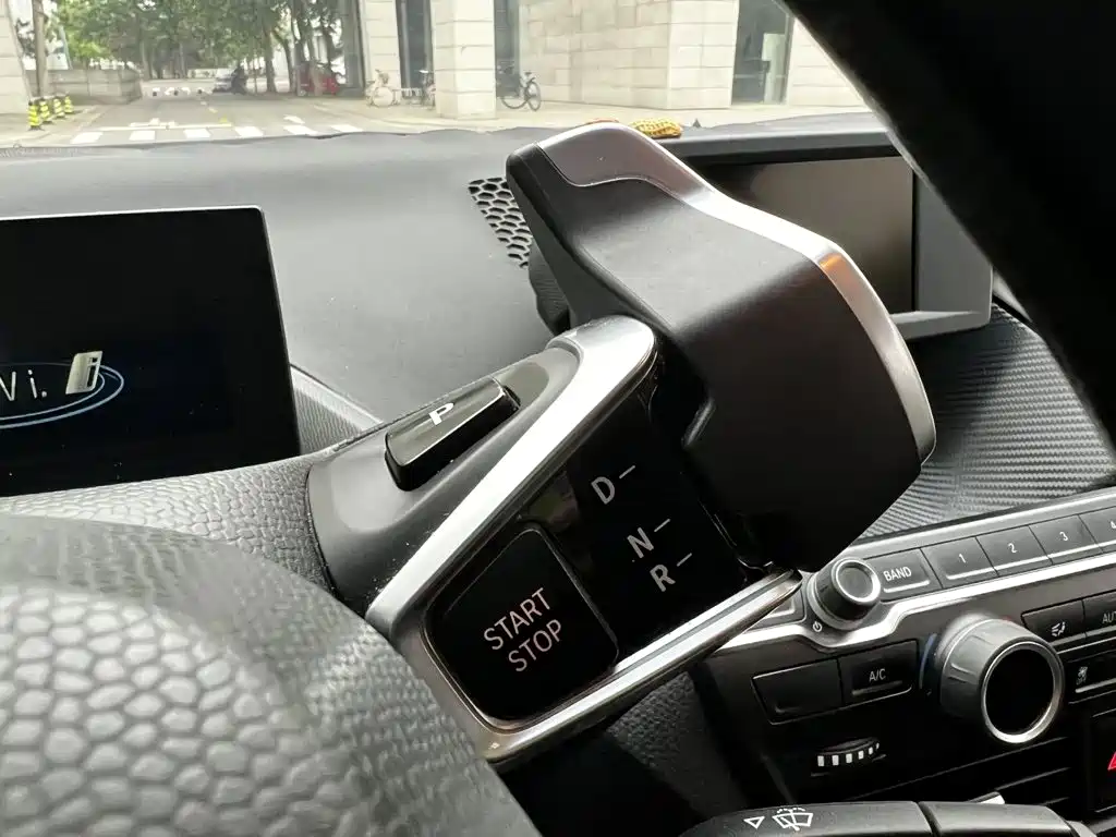 BMW i3 (Import) — миниатюра 6