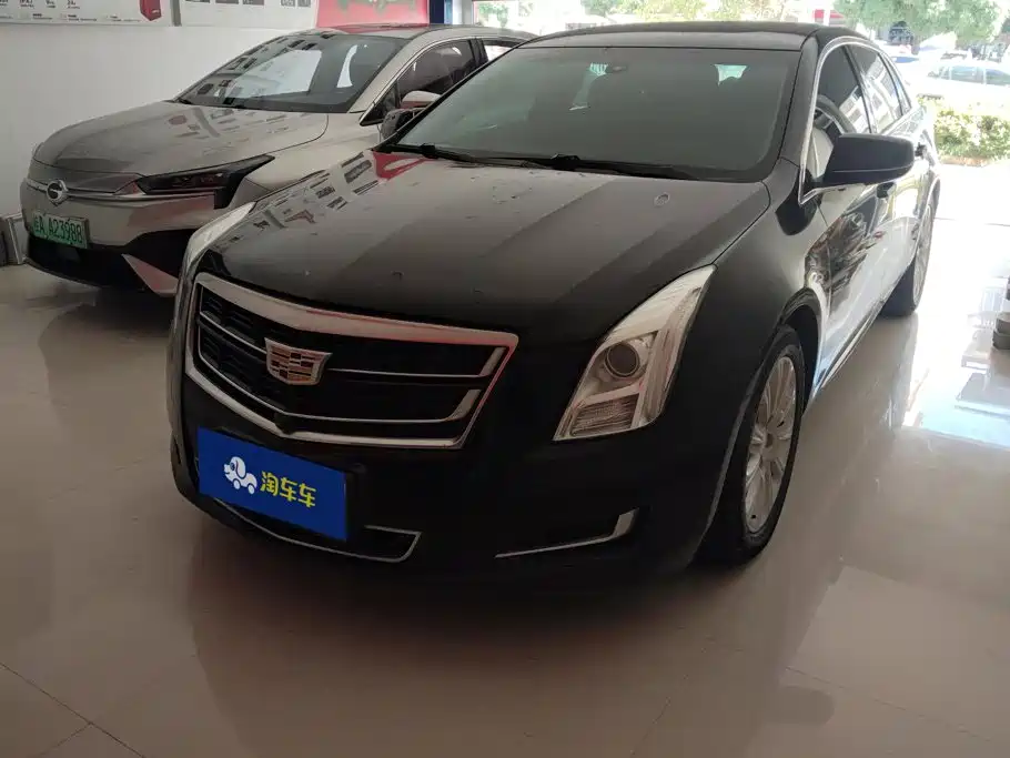 Cadillac XTS