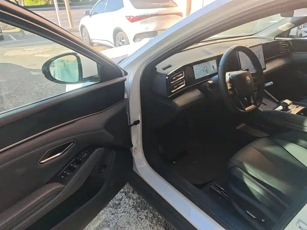 BYD Qin L — миниатюра 16