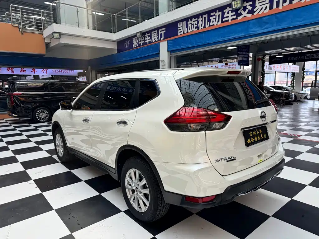 NISSAN QIJUN
