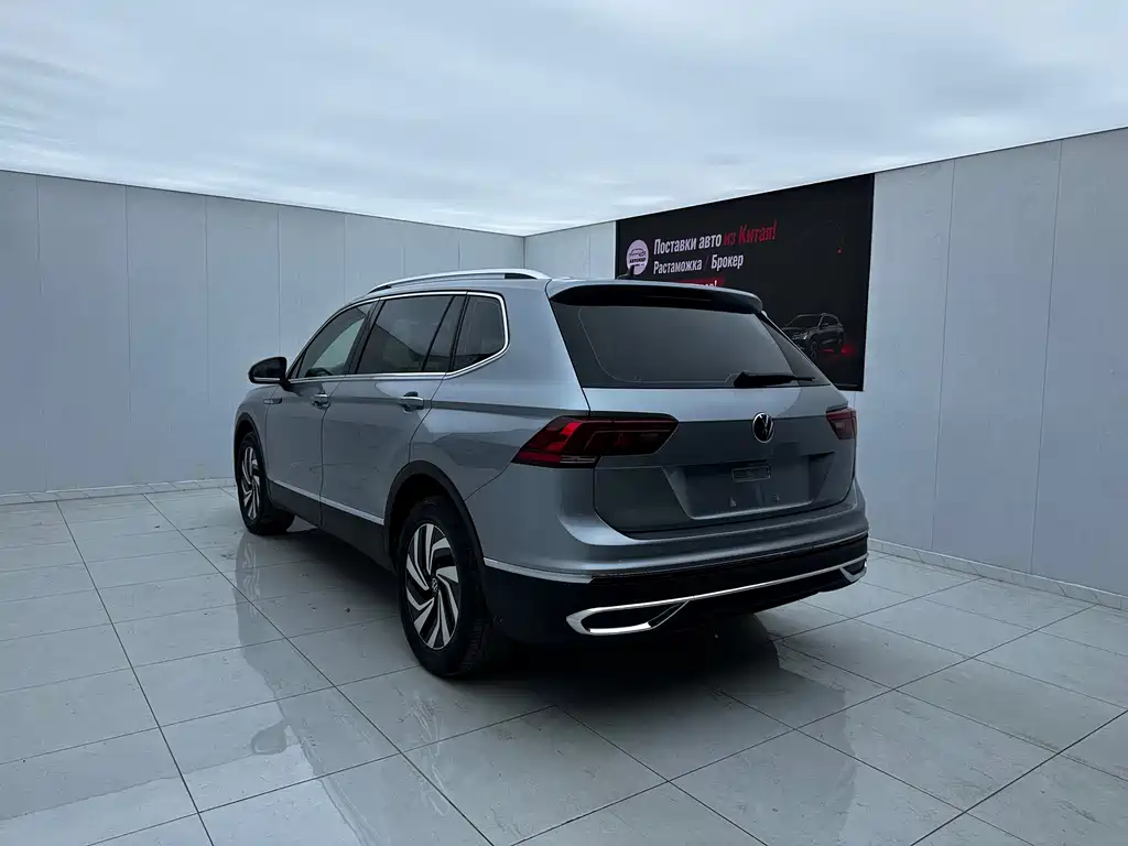 Volkswagen Tiguan L — миниатюра 8
