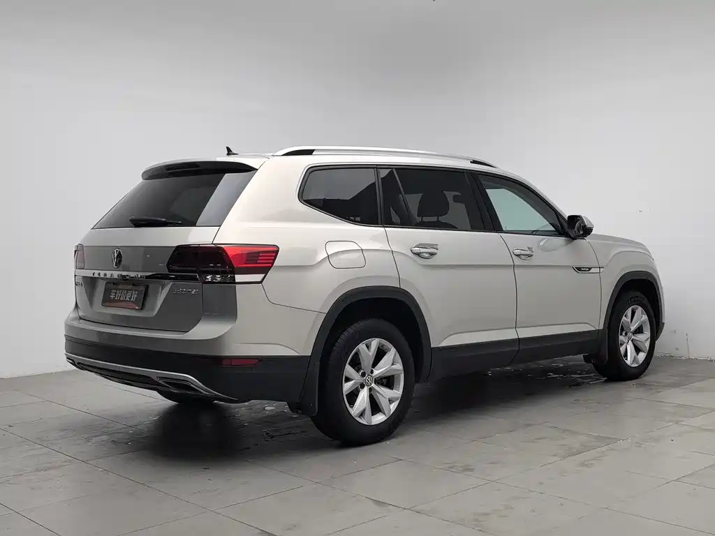 Volkswagen Teramont — миниатюра 2