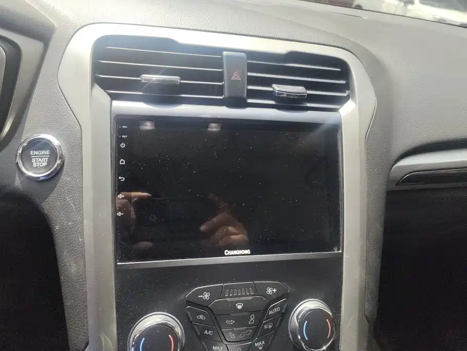 Ford Mondeo — миниатюра 13