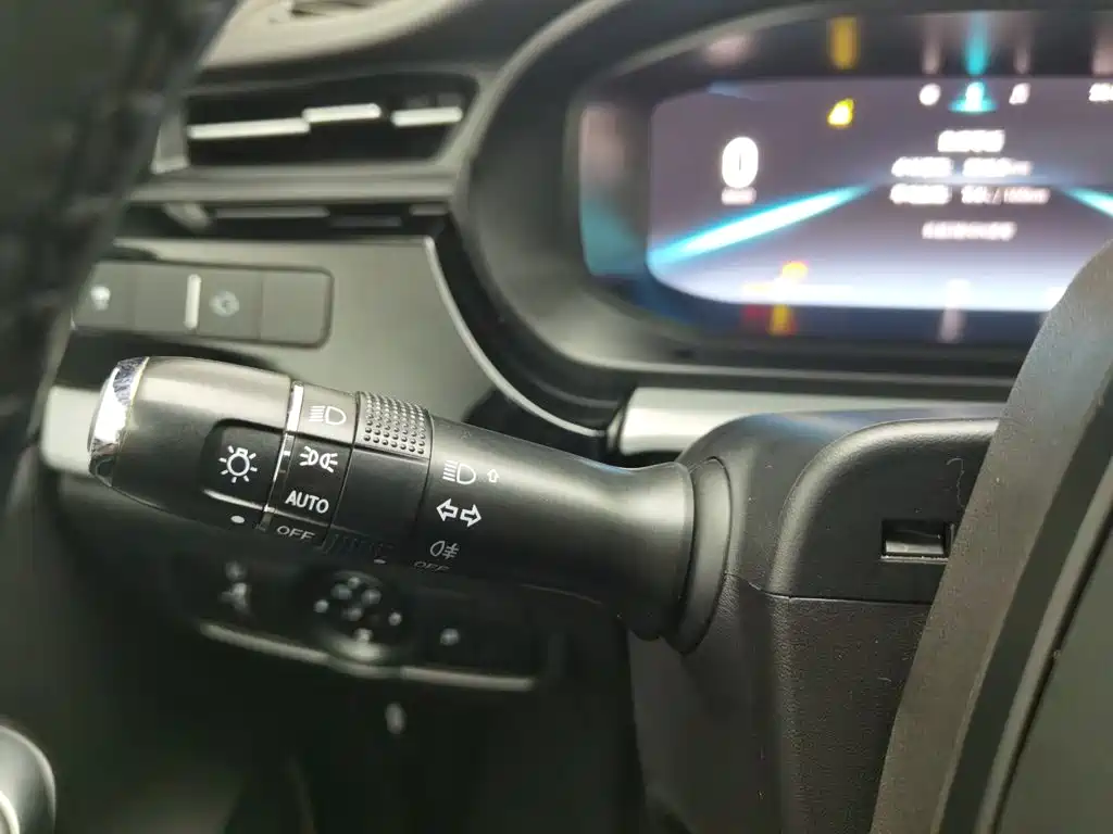 Chery Arrizo 5 PLUS — миниатюра 21
