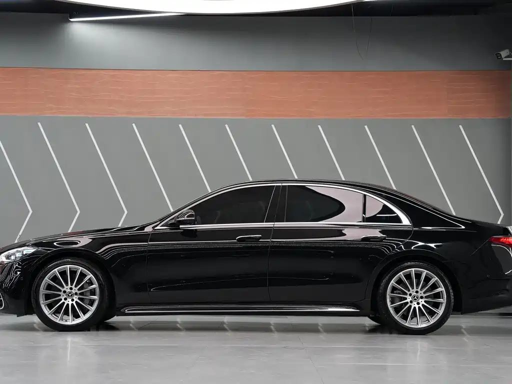 Mercedes-Benz S-Class — миниатюра 5