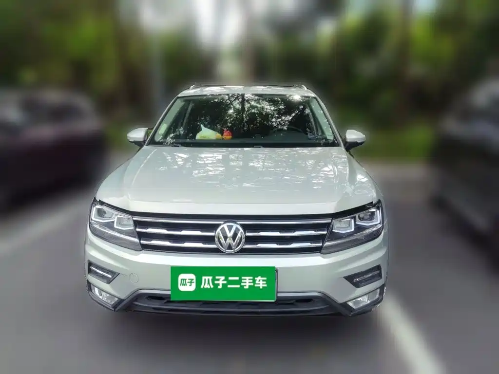 Volkswagen Tiguan L — миниатюра 2
