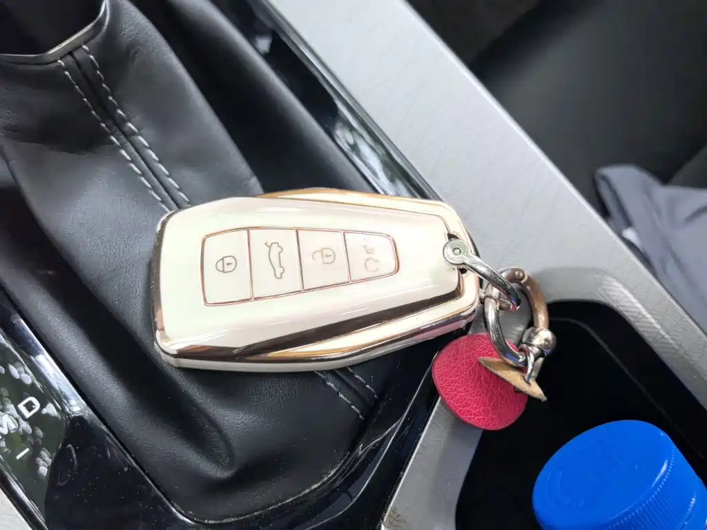 Geely Emgrand — миниатюра 9