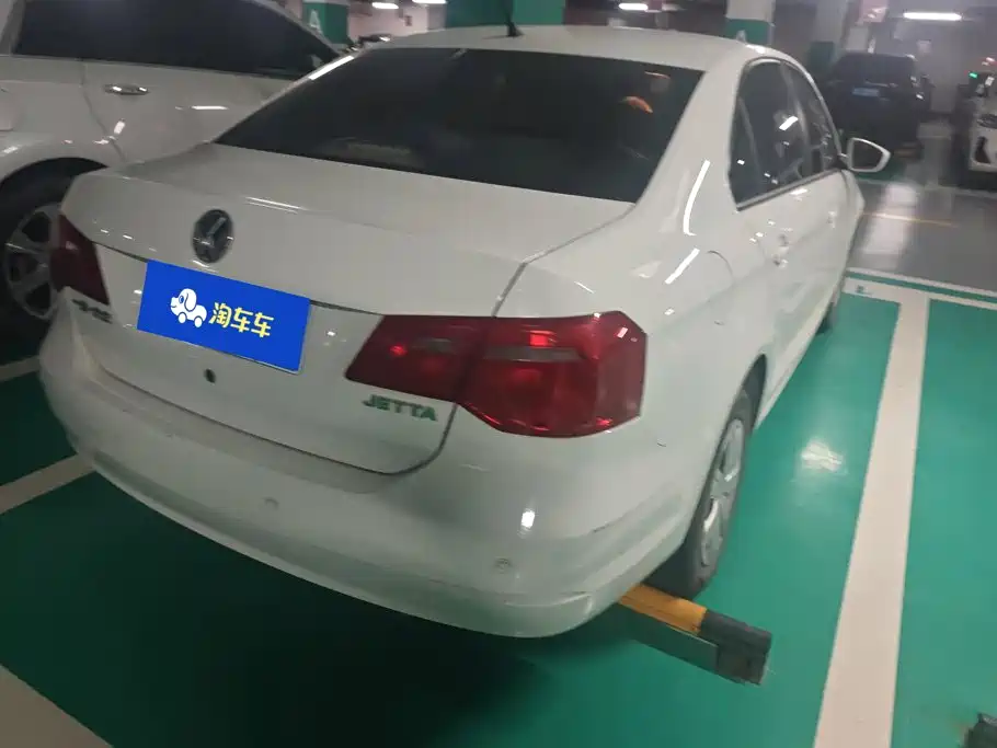 Volkswagen Jetta — миниатюра 3