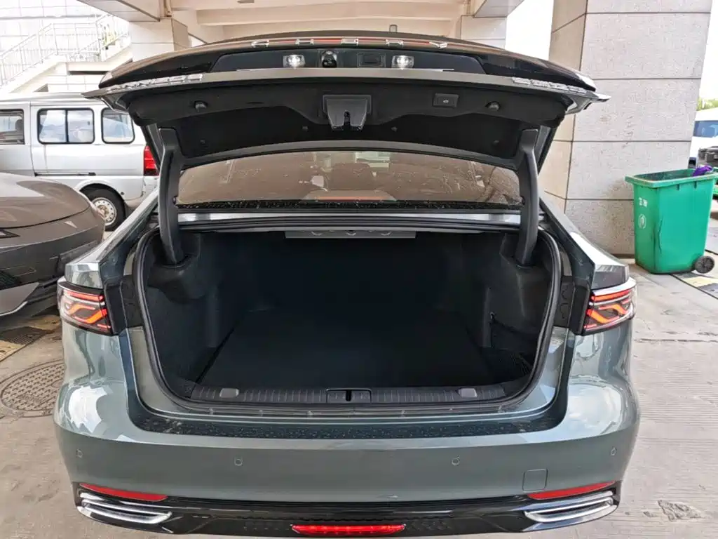 Chery Arrizo 8 PRO — миниатюра 19