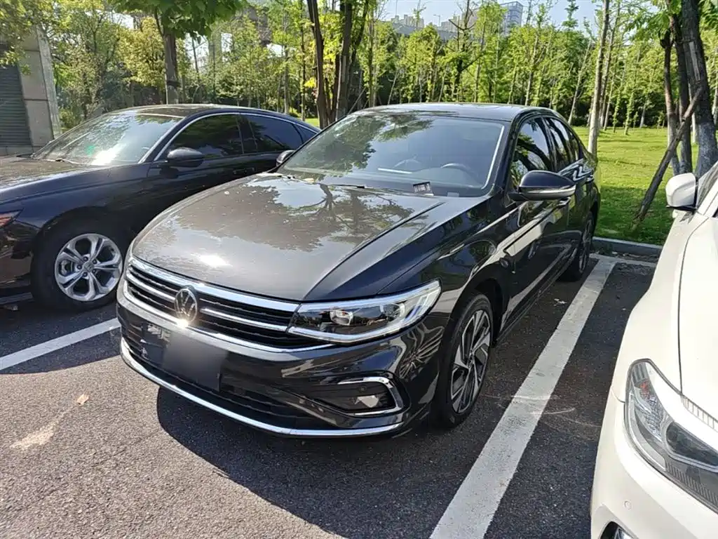 Volkswagen Bora 2023