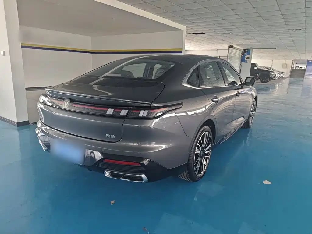 Changan Eado — миниатюра 9