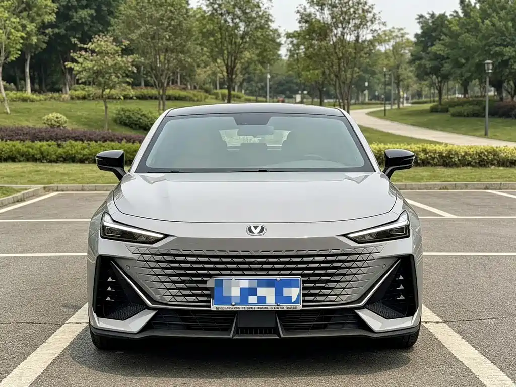 Changan UNI-V — миниатюра 2