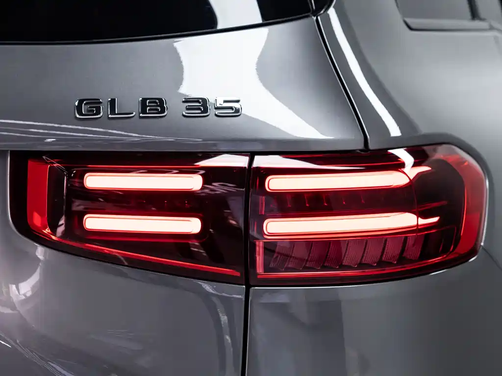 Mercedes-Benz GLB A MG 2024 AMG GLB 35 4MATIC