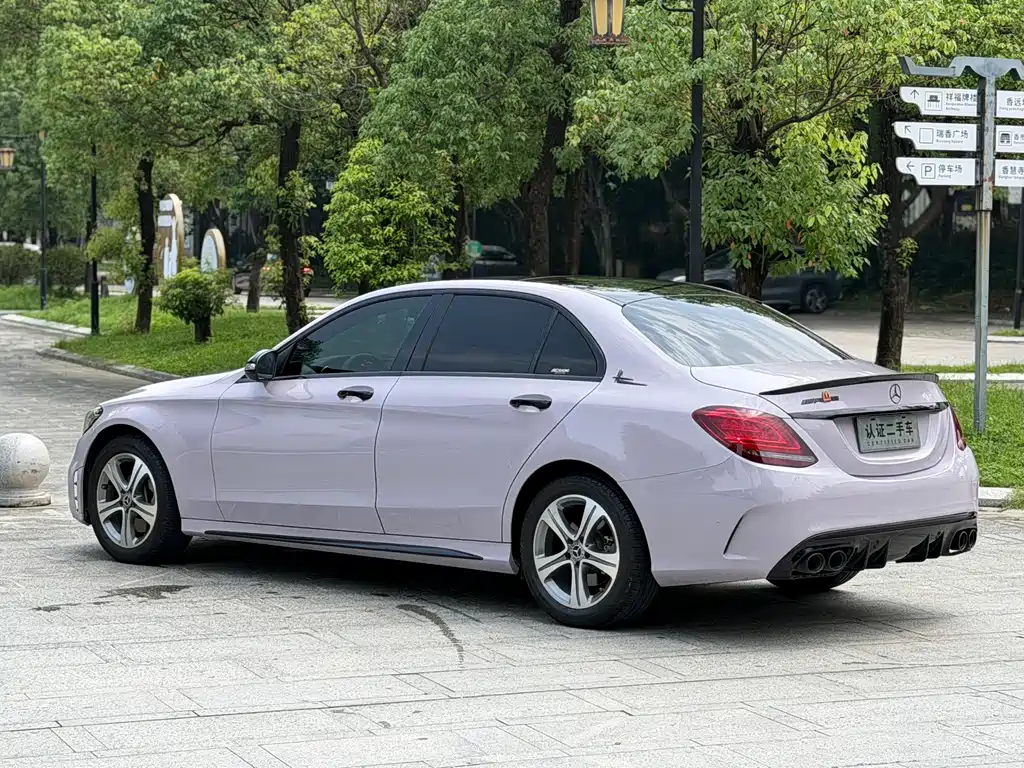 Mercedes-Benz C-Class — миниатюра 6