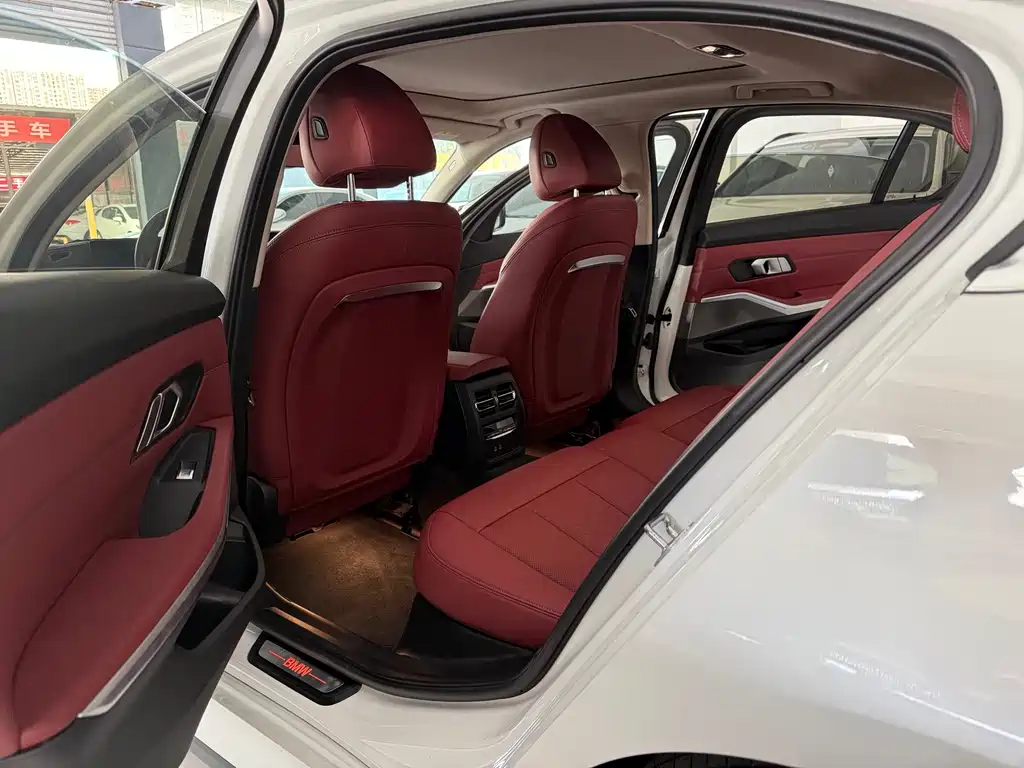 BMW i3 — миниатюра 6