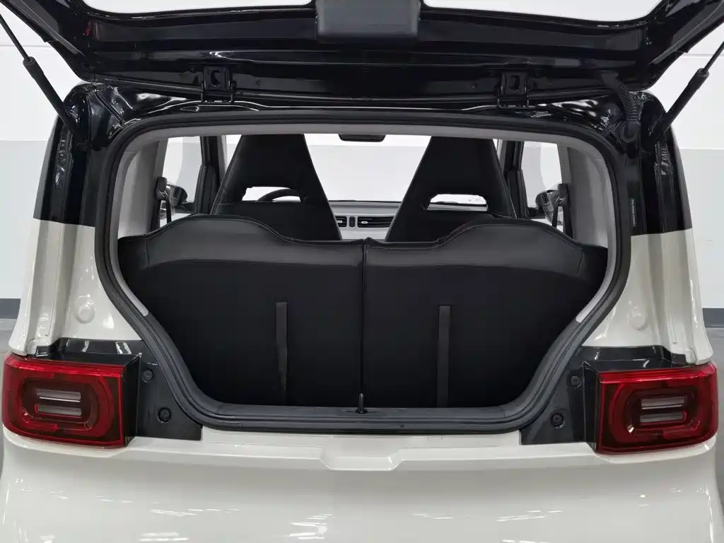 Wuling MINIEV — миниатюра 16
