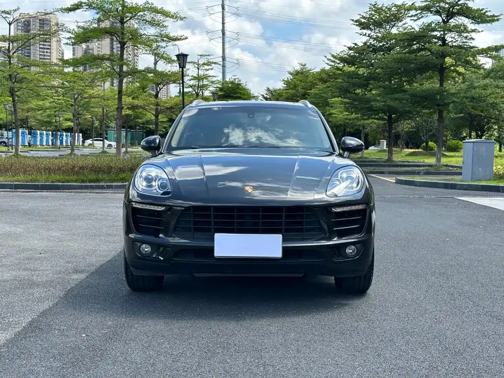 Porsche Macan — миниатюра 2