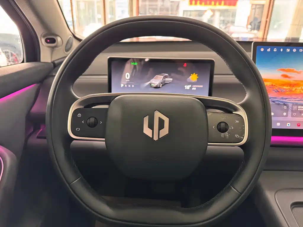 Leapmotor Leapmotor C10 — миниатюра 10