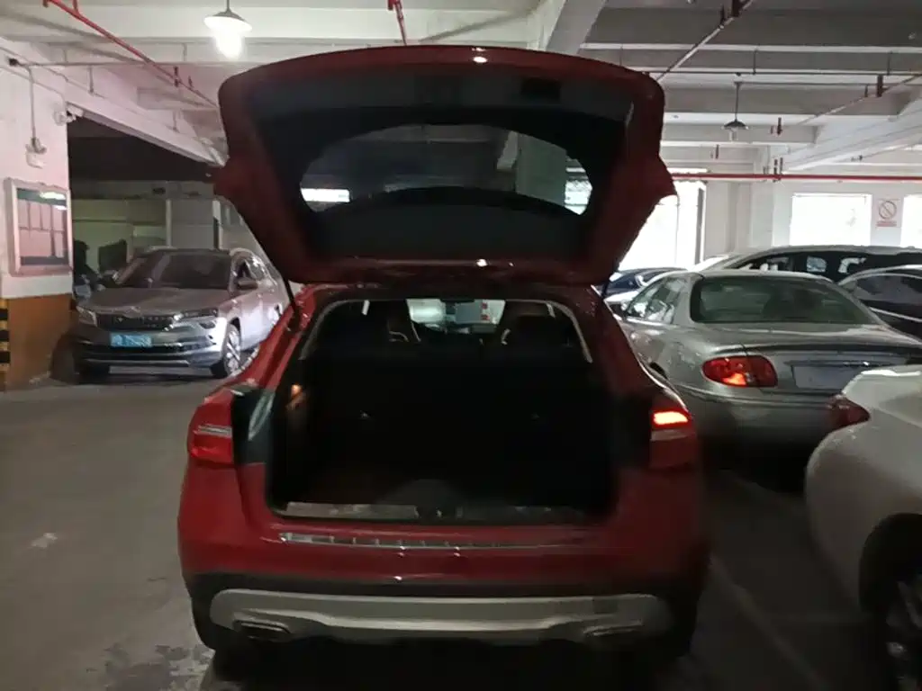 Mercedes-Benz GLA — миниатюра 19