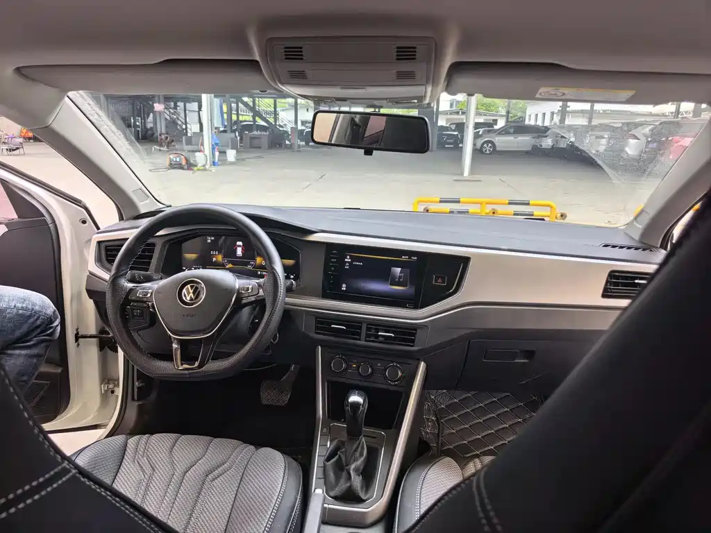 Volkswagen Polo — миниатюра 9