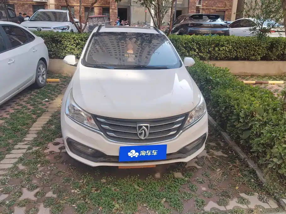 Baojun 310 — миниатюра 2