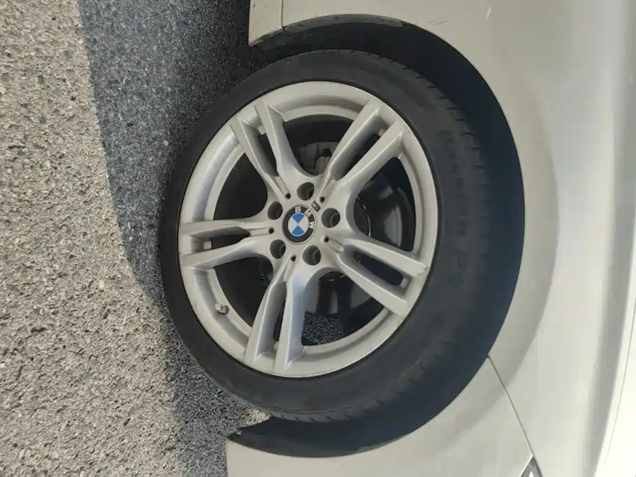 BMW 3 Series — миниатюра 6