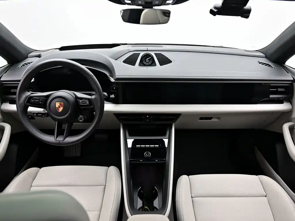Porsche Macan EV — миниатюра 10