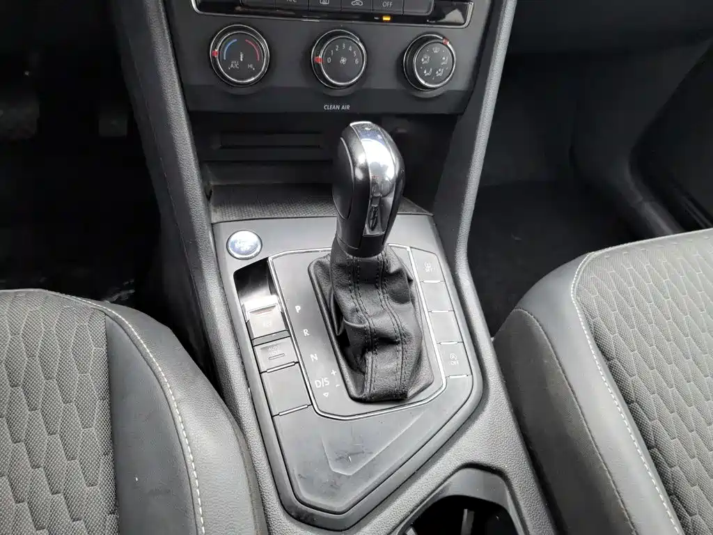 Volkswagen Tiguan L — миниатюра 13