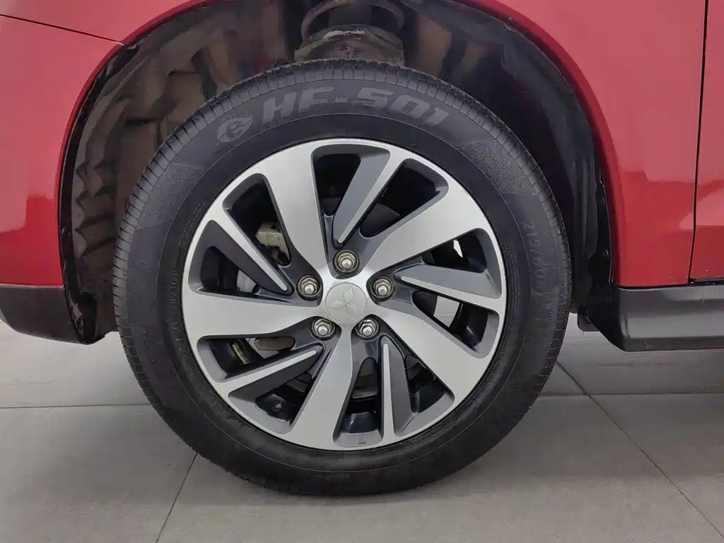 Mitsubishi ASX — миниатюра 17