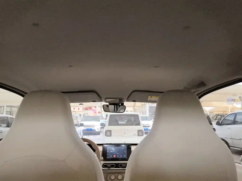 Wuling MINIEV — миниатюра 18