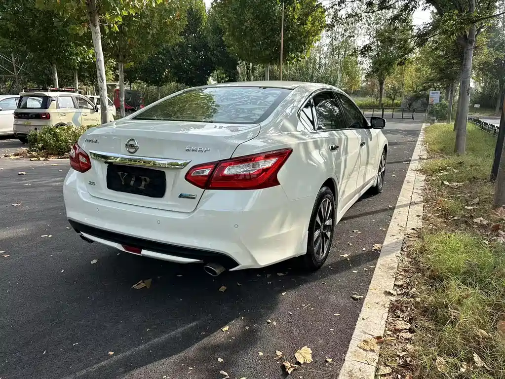 Nissan Teana — миниатюра 15