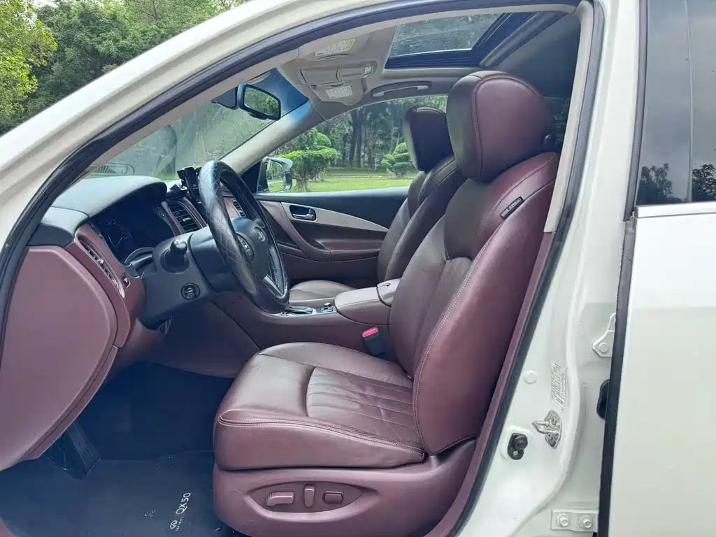 Infiniti QX50 — миниатюра 6
