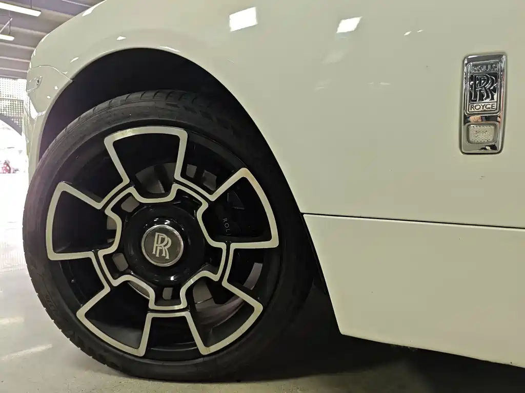 Rolls-Royce Wraith — миниатюра 15