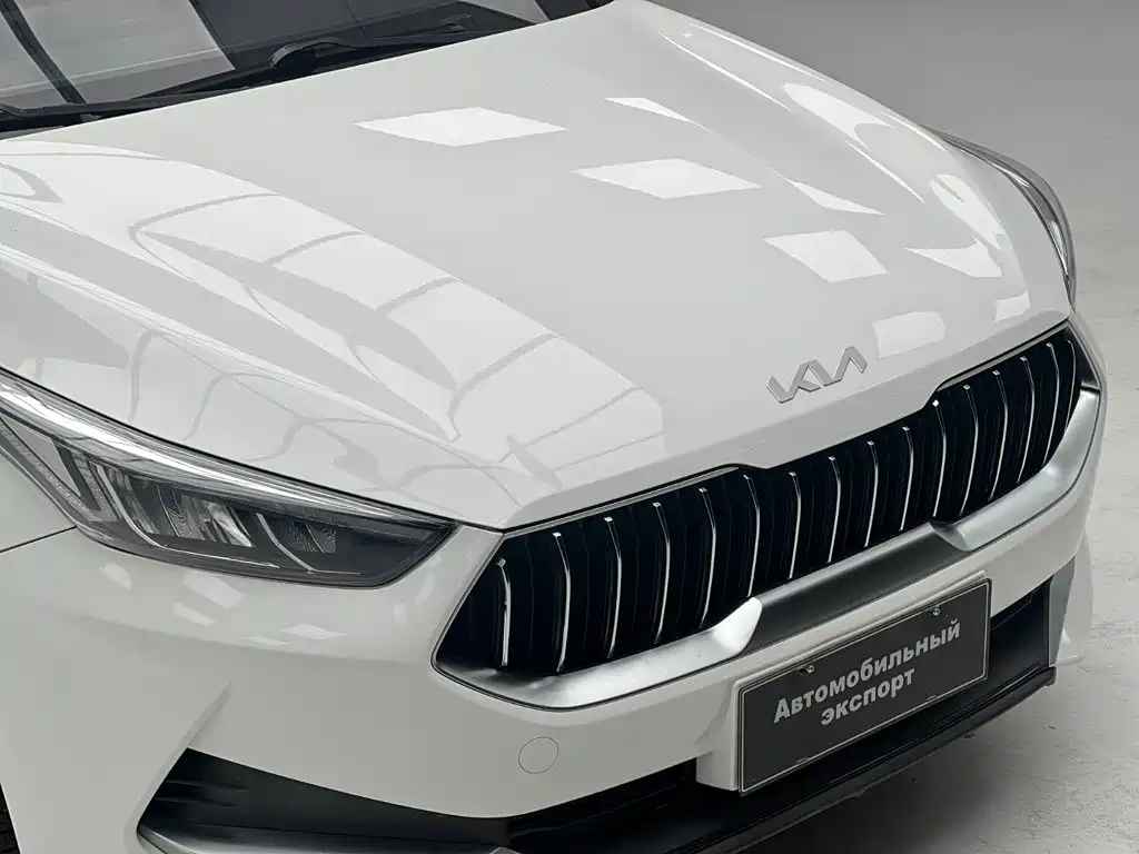 Kia K3 — миниатюра 5
