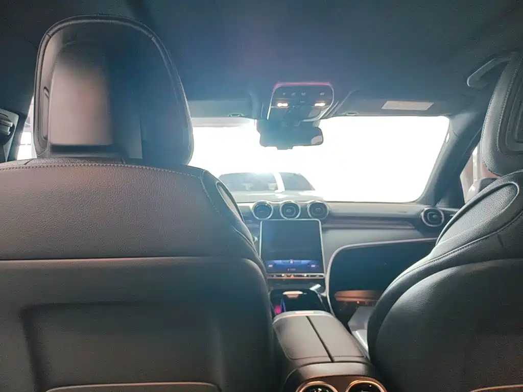 Mercedes-Benz C-Class — миниатюра 18
