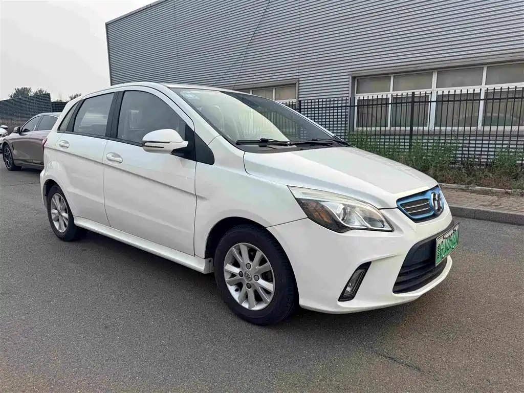 BAIC New Energy EV — миниатюра 2