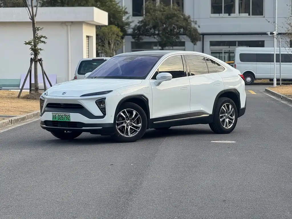 NIO NIO EC6