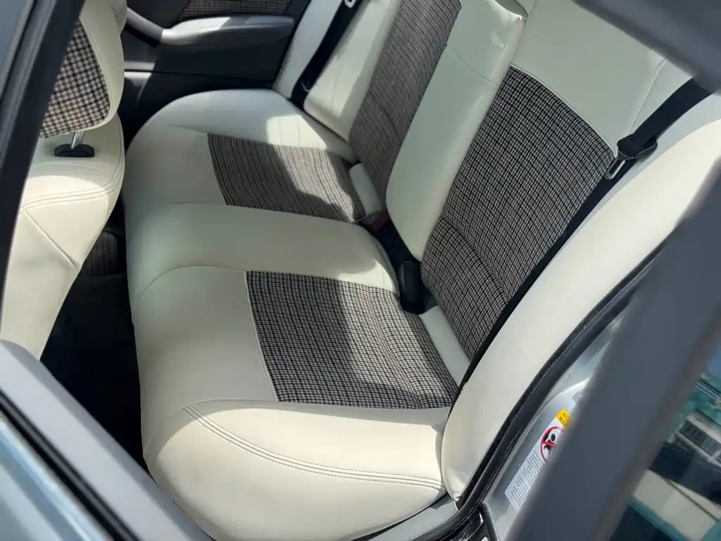 BMW 3 Series — миниатюра 5