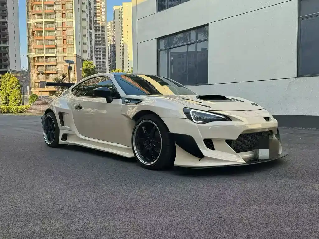 TOYOTA 86