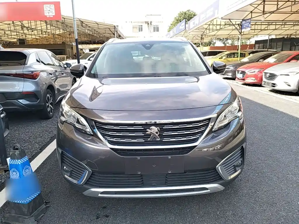 Peugeot 5008 2017 350THP 5 мест Elite