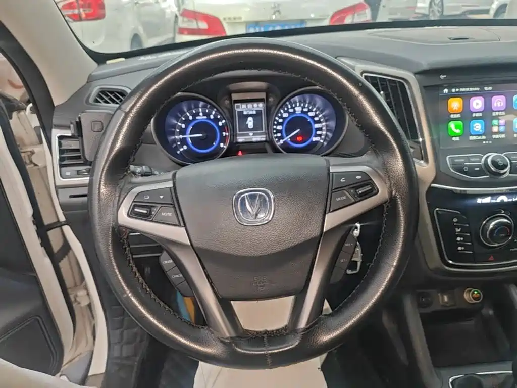 Changan CS35 — миниатюра 11