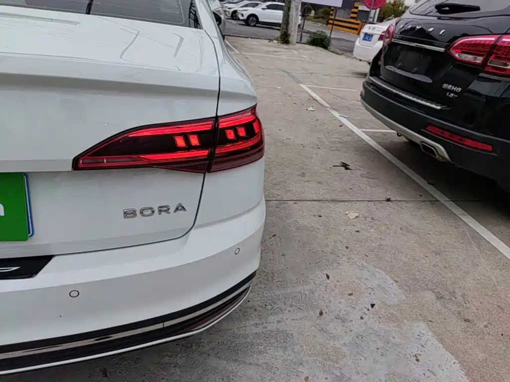 Volkswagen Bora — миниатюра 8